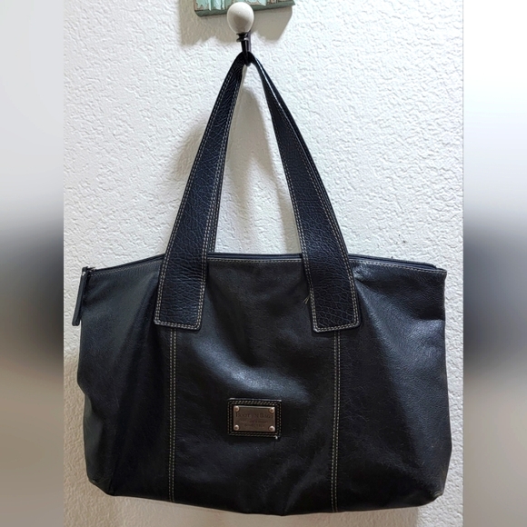 Boots and bags black leather shoulder bag!